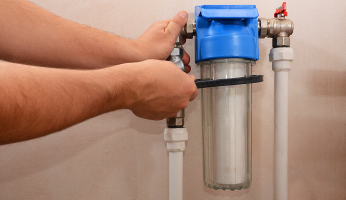 Installing water filter system